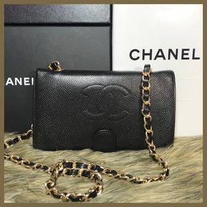 Authentic CHANEL CAVIAR Bifold Leather Wallet